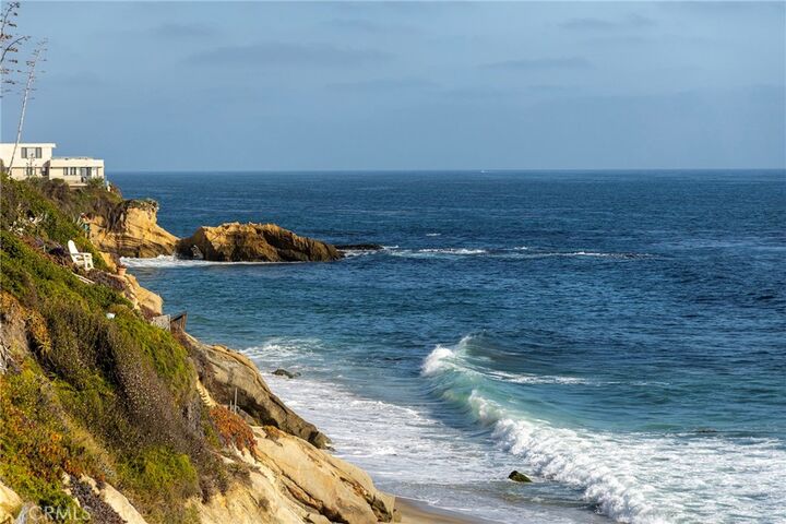 Property Photo: 1585 S Coast 31 CA 92651