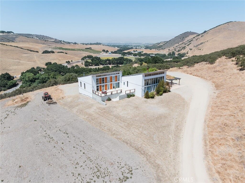 Property Photo:  45325 Vista Place  CA 93930 