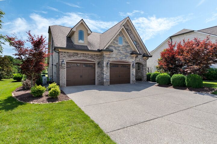 Property Photo: 4417 Attleboro Dr TN 37128