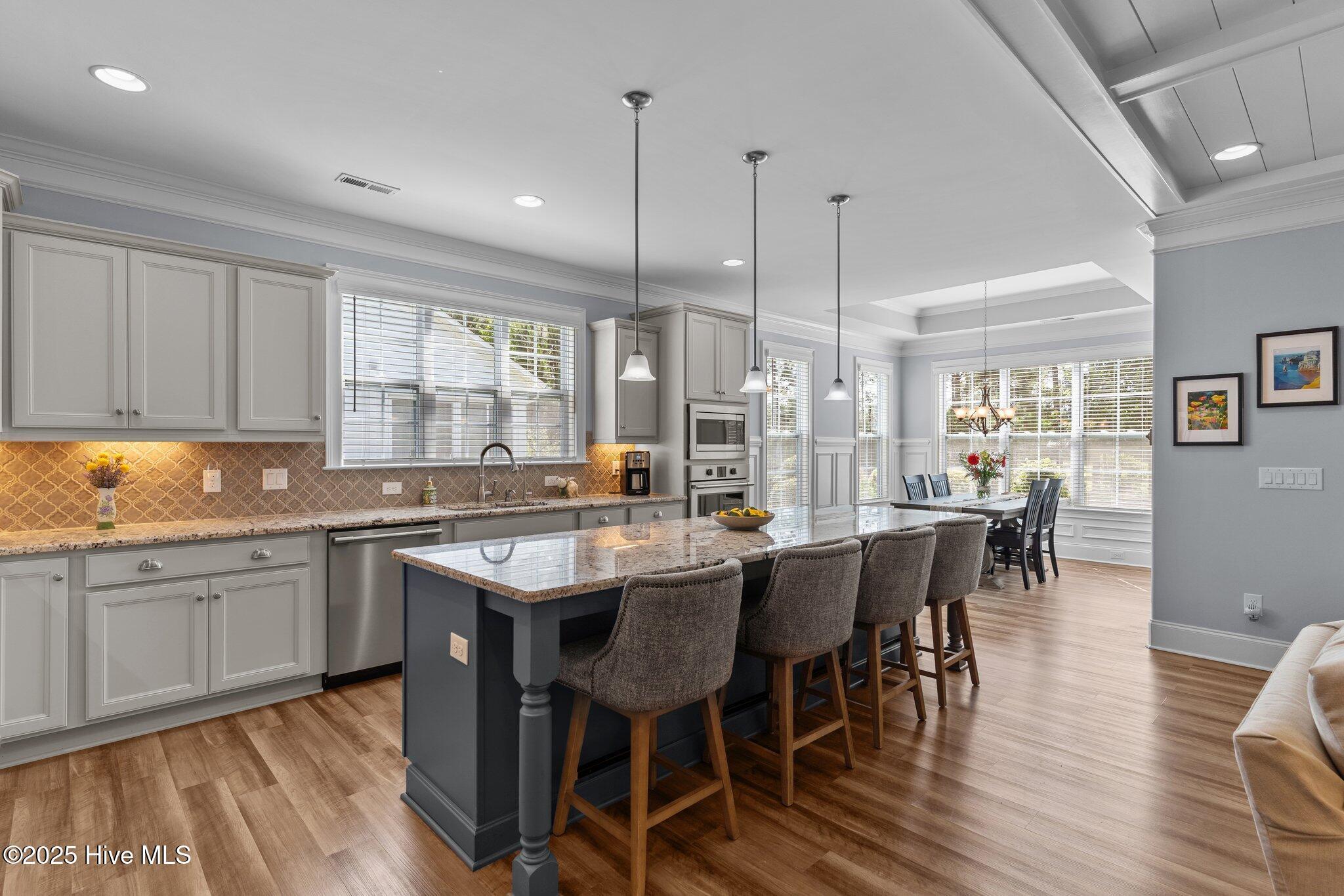Property Photo: 7036 Muskerry Way NC 28451