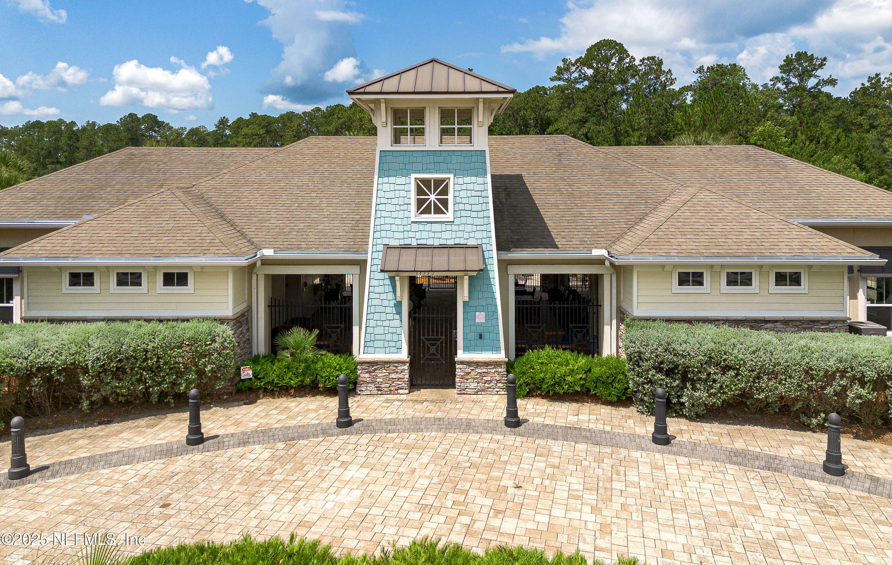 Property Photo: 15078 Rain Lily Street FL 32258