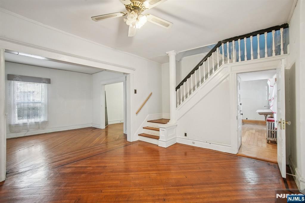 Property Photo:  29 White Terrace  NJ 07108 