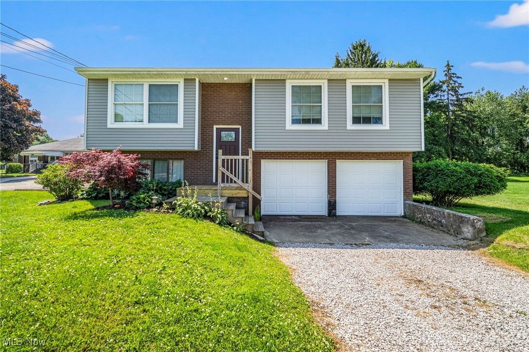 Property Photo:  1139 Lake Road  OH 44030 