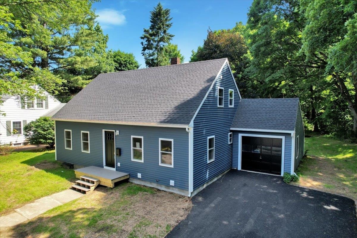 Property Photo: 24 Bennington Court VT 05408