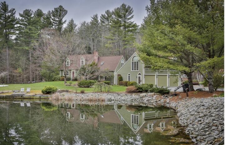 Property Photo:  22 Spring Hill Road  NH 03057 