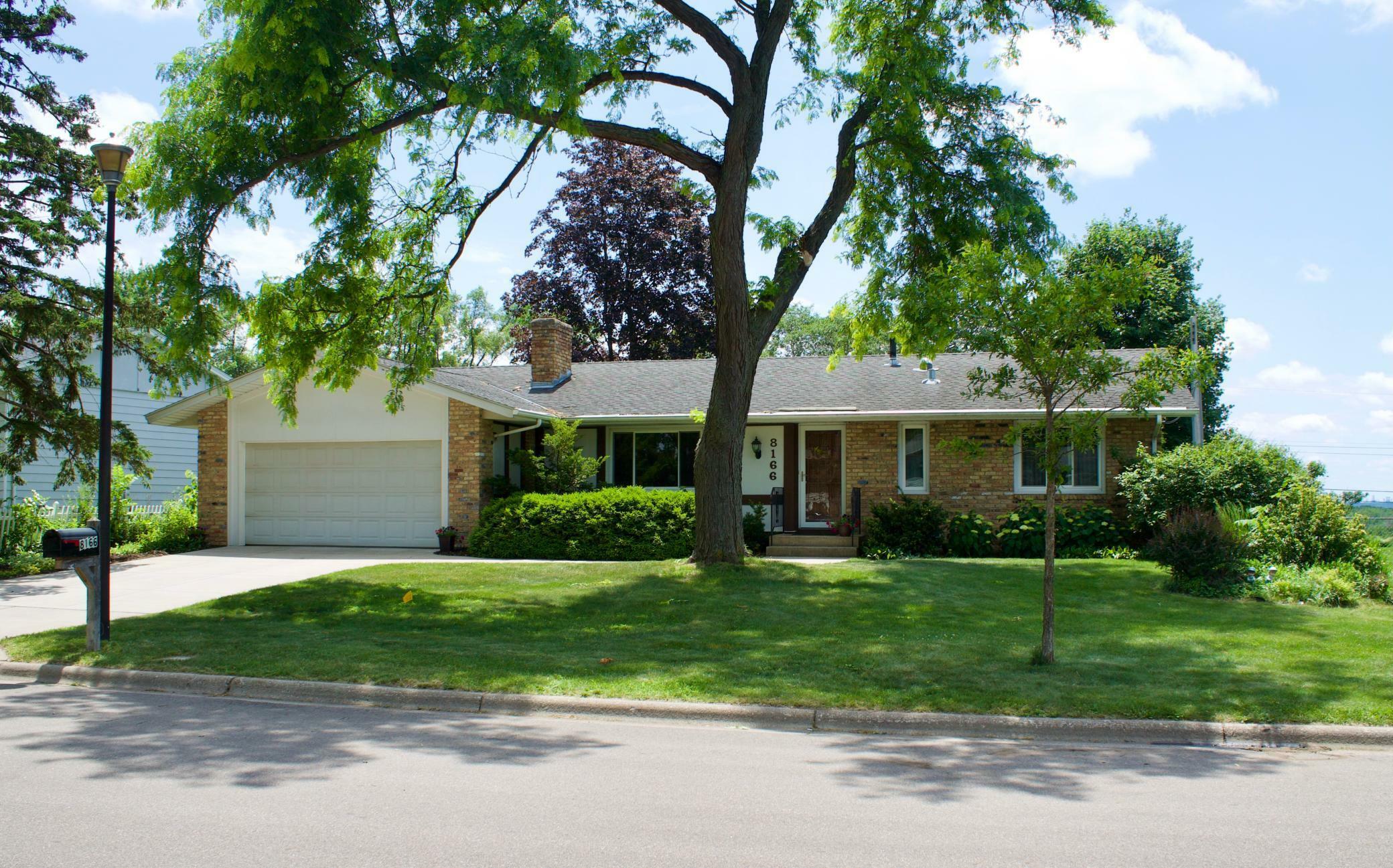 Property Photo: 8166 Henslowe Avenue S MN 55016