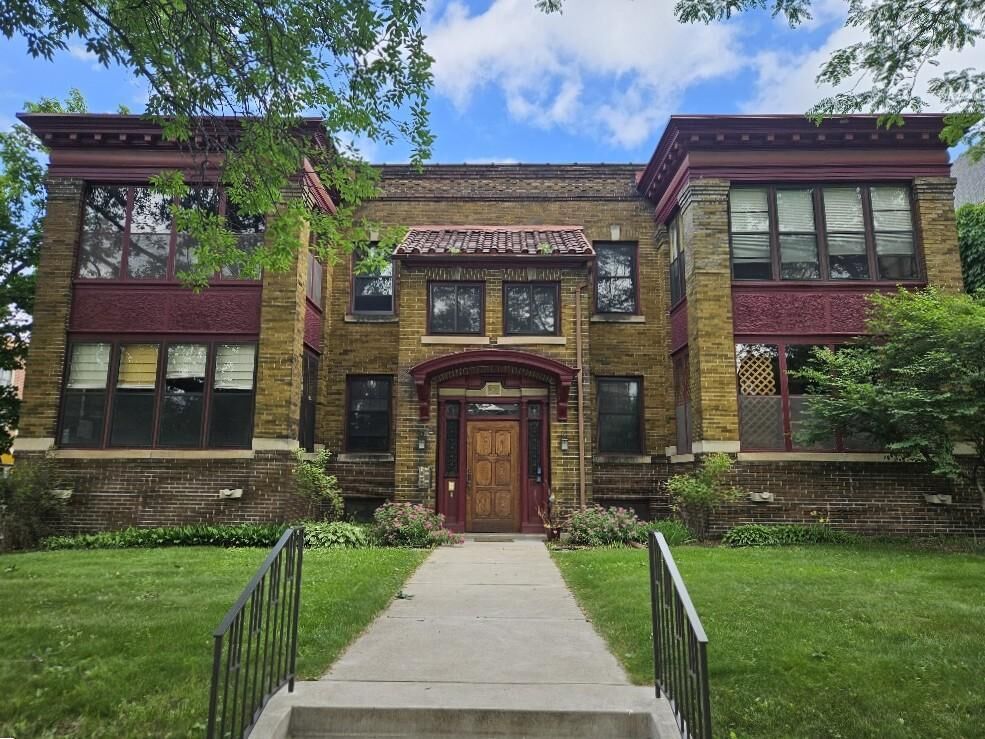 Property Photo:  617 Dayton Avenue 4  MN 55102 