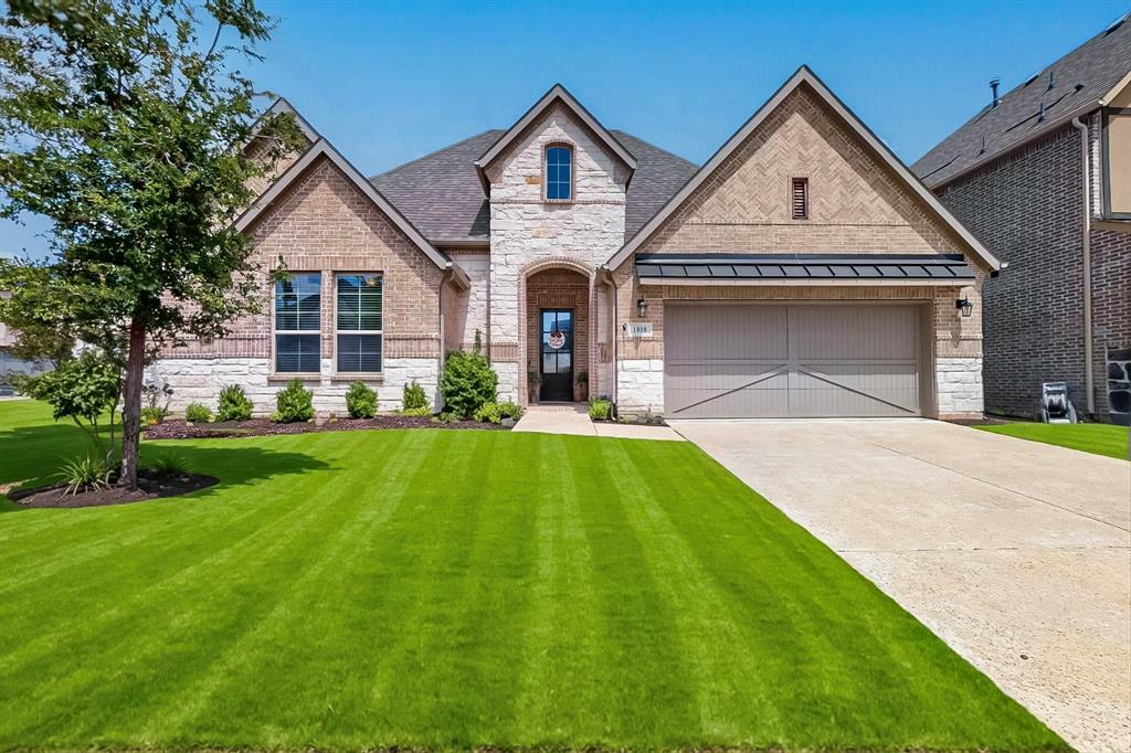 Property Photo: 1808 Scotney Court TX 75009