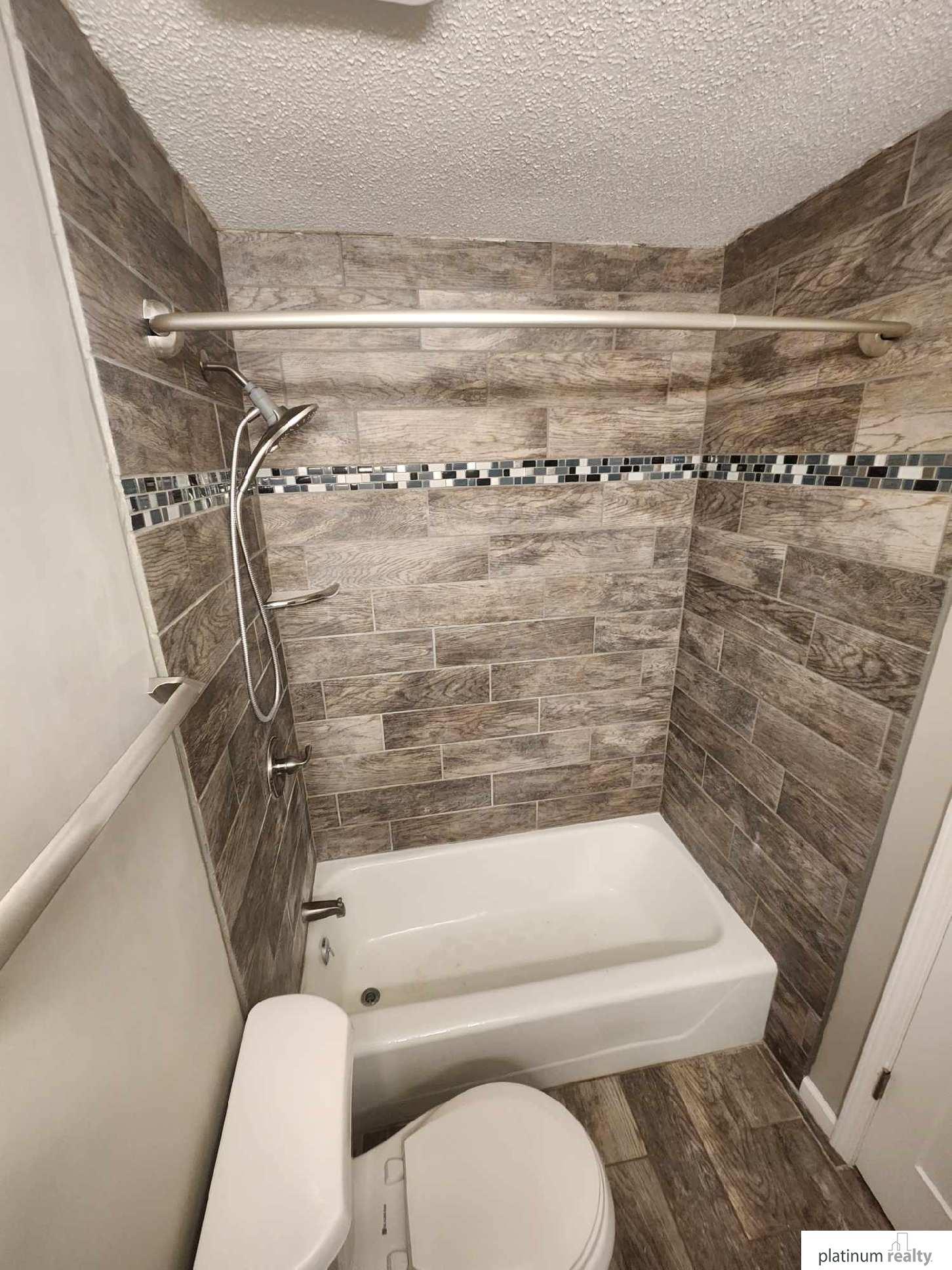 Property Photo: 5020 N 106th Street NE 68134
