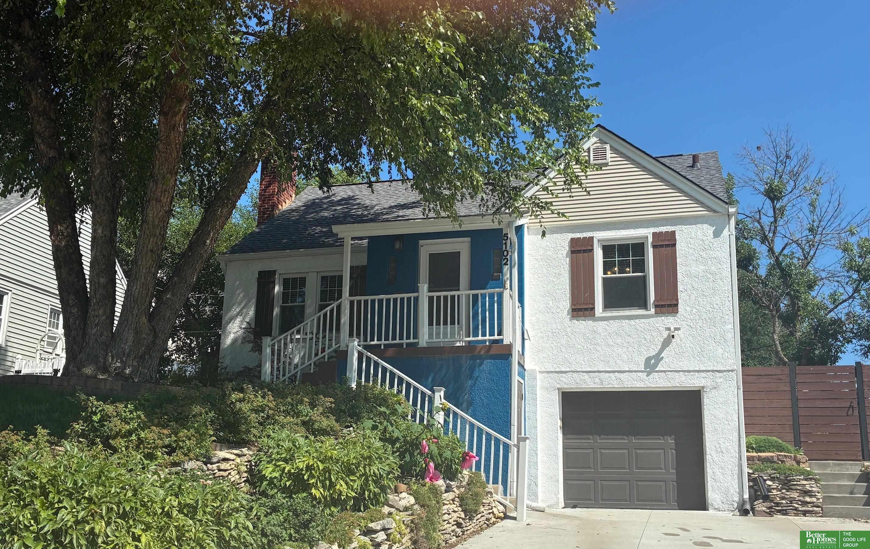 Property Photo: 5102 Poppleton Avenue NE 68106