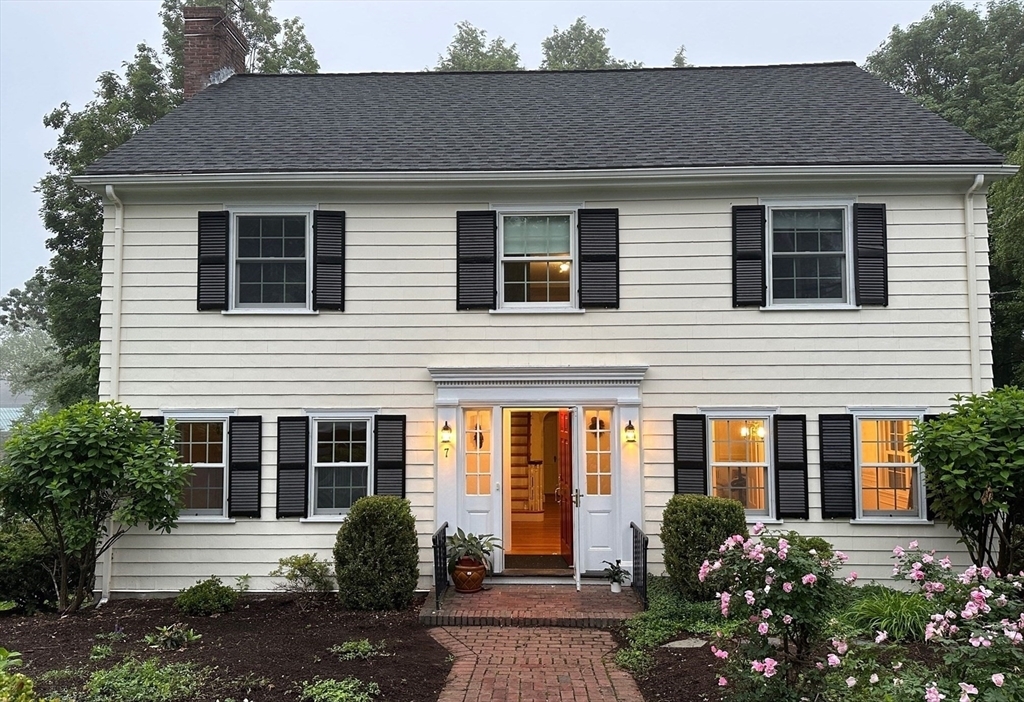 Property Photo:  7 Richard Rd  MA 02421 