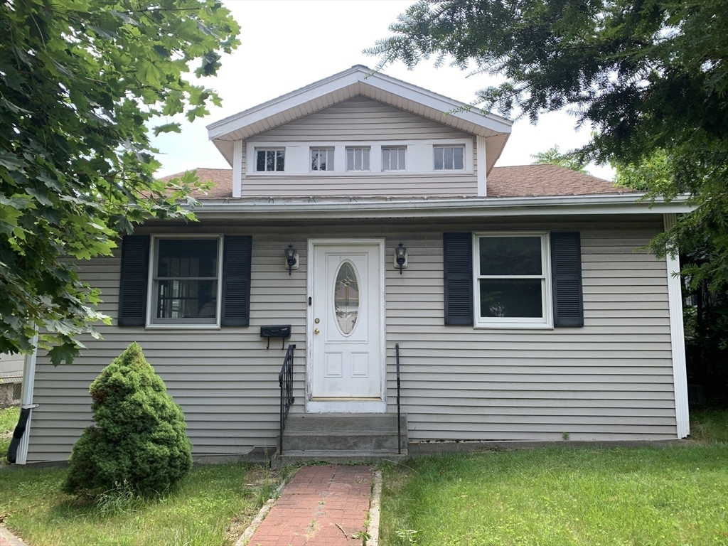 Property Photo: 314 Plantation MA 01604