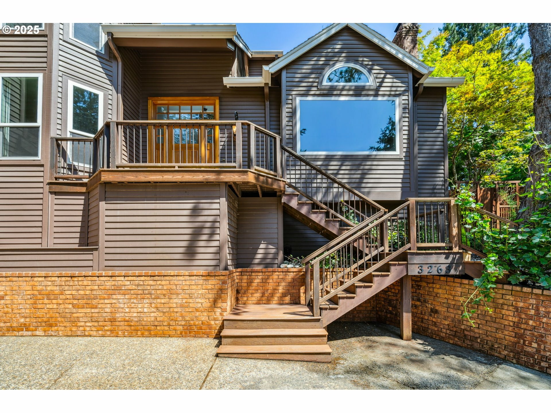 Property Photo: 3263 Tempest Dr OR 97035