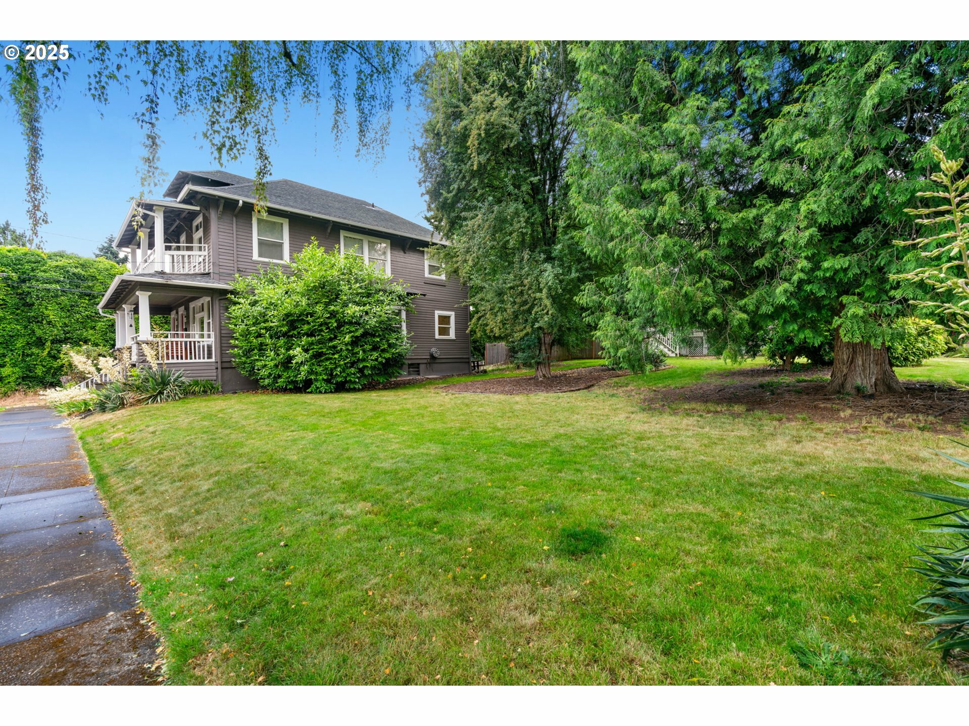 1115 1117 N Beech St  Portland OR 97227 photo
