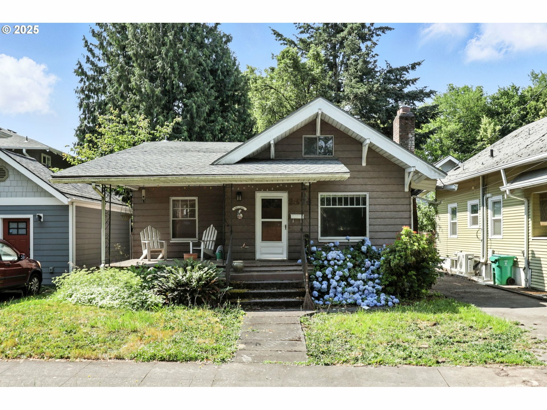 2878 SE Tibbetts St  Portland OR 97202 photo
