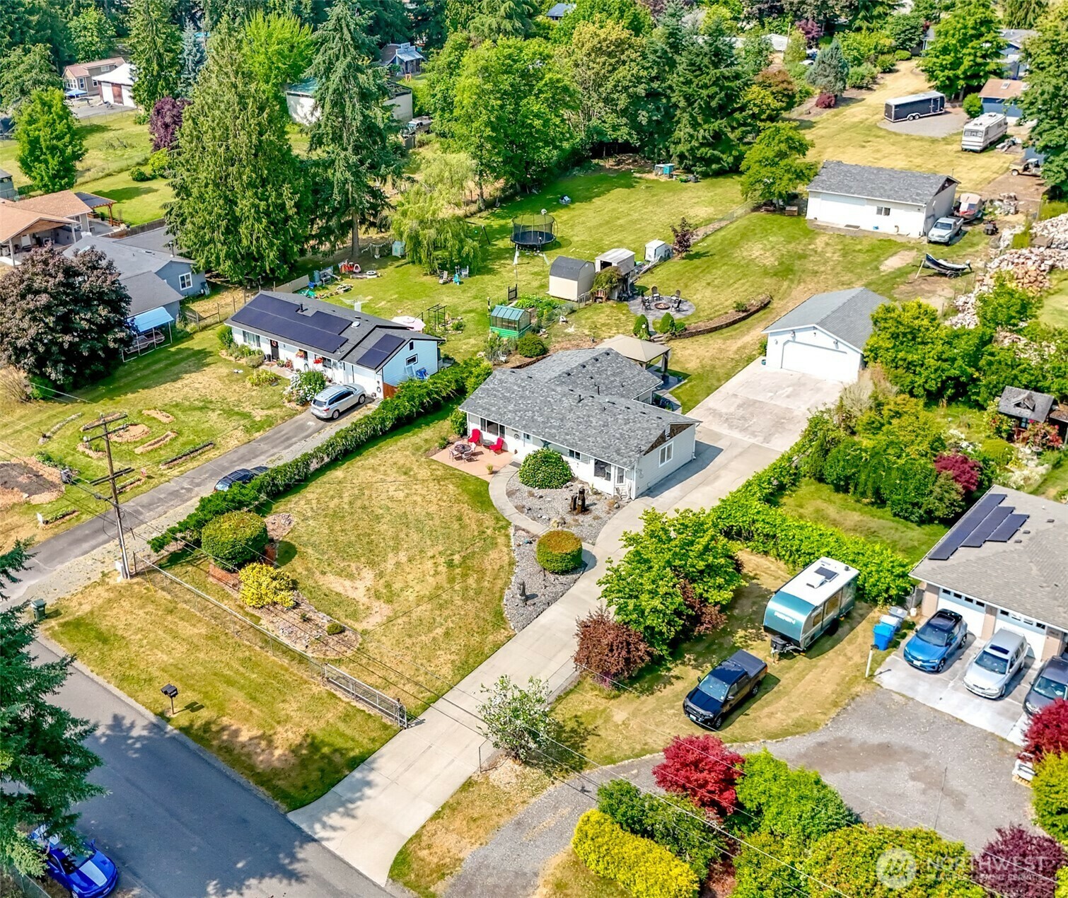 Property Photo: 10510 66th Avenue E WA 98373