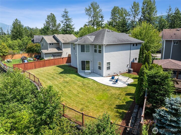 Property Photo:  8813  Swenson Avenue SE  WA 98065 