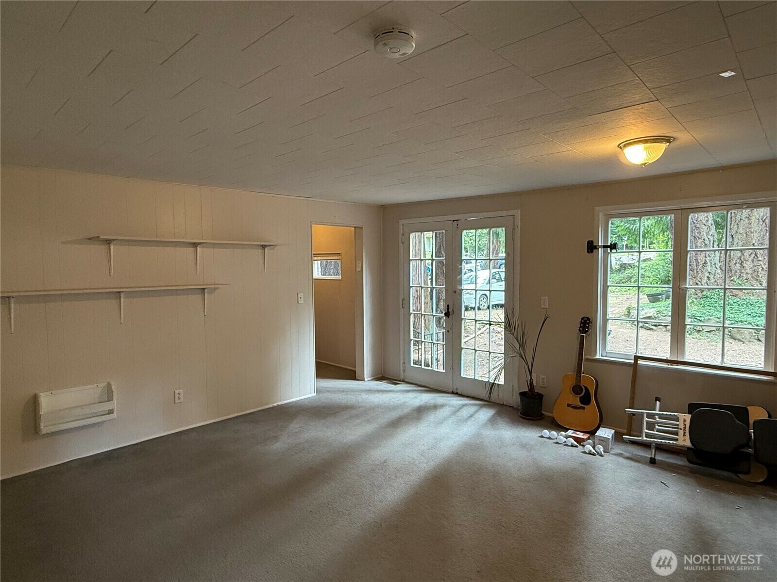 Property Photo: 1217 Geneva Street WA 98229