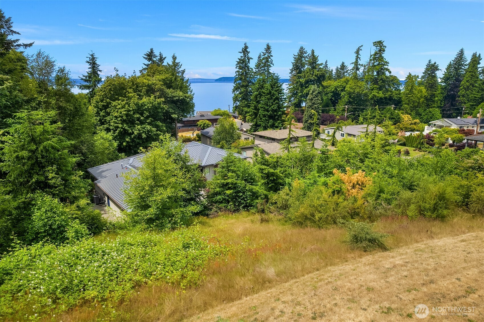 Property Photo: 8036 Cyrus Place WA 98026