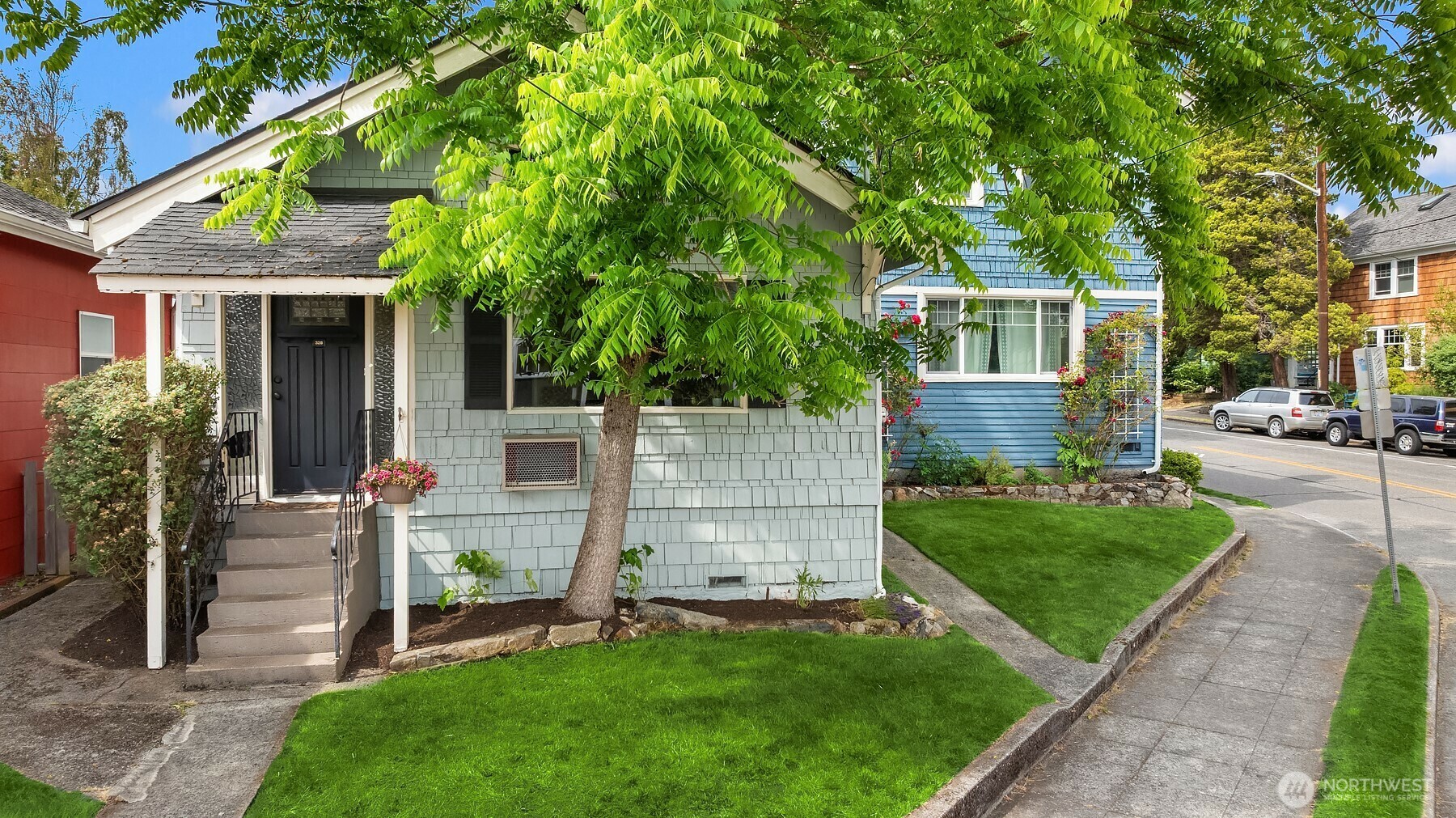 Property Photo: 4507 Phinney Avenue N WA 98103