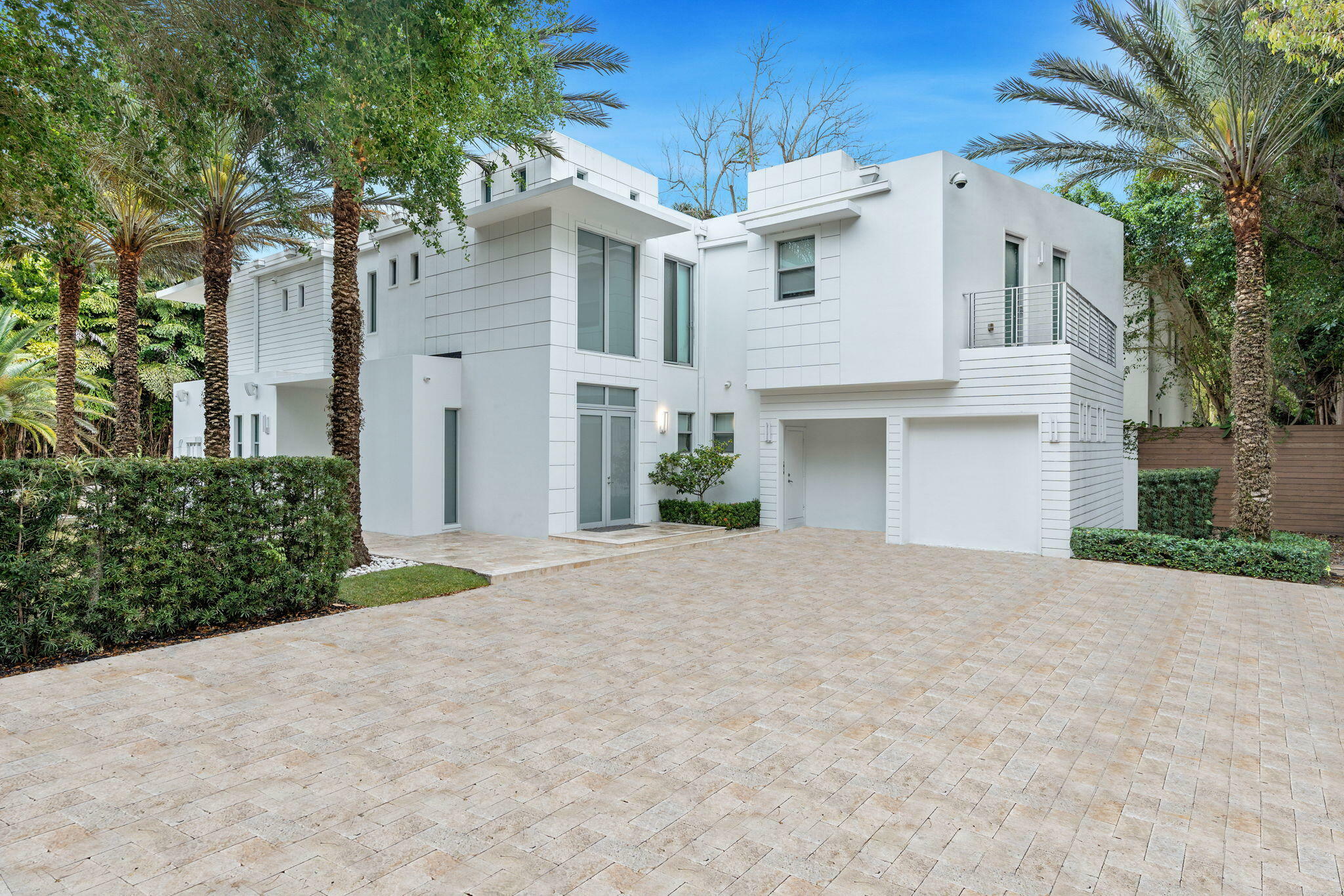 3917 S Le Jeune Road  Miami FL 33146 photo