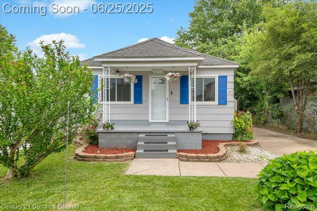 Property Photo: 14635 Harold Street MI 48180