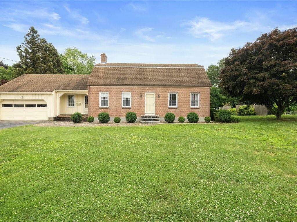 Property Photo: 25 Bellevue Avenue RI 02891