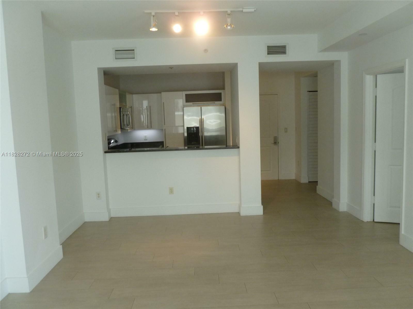 Property Photo: 7350 SW 89th St 808S FL 33156