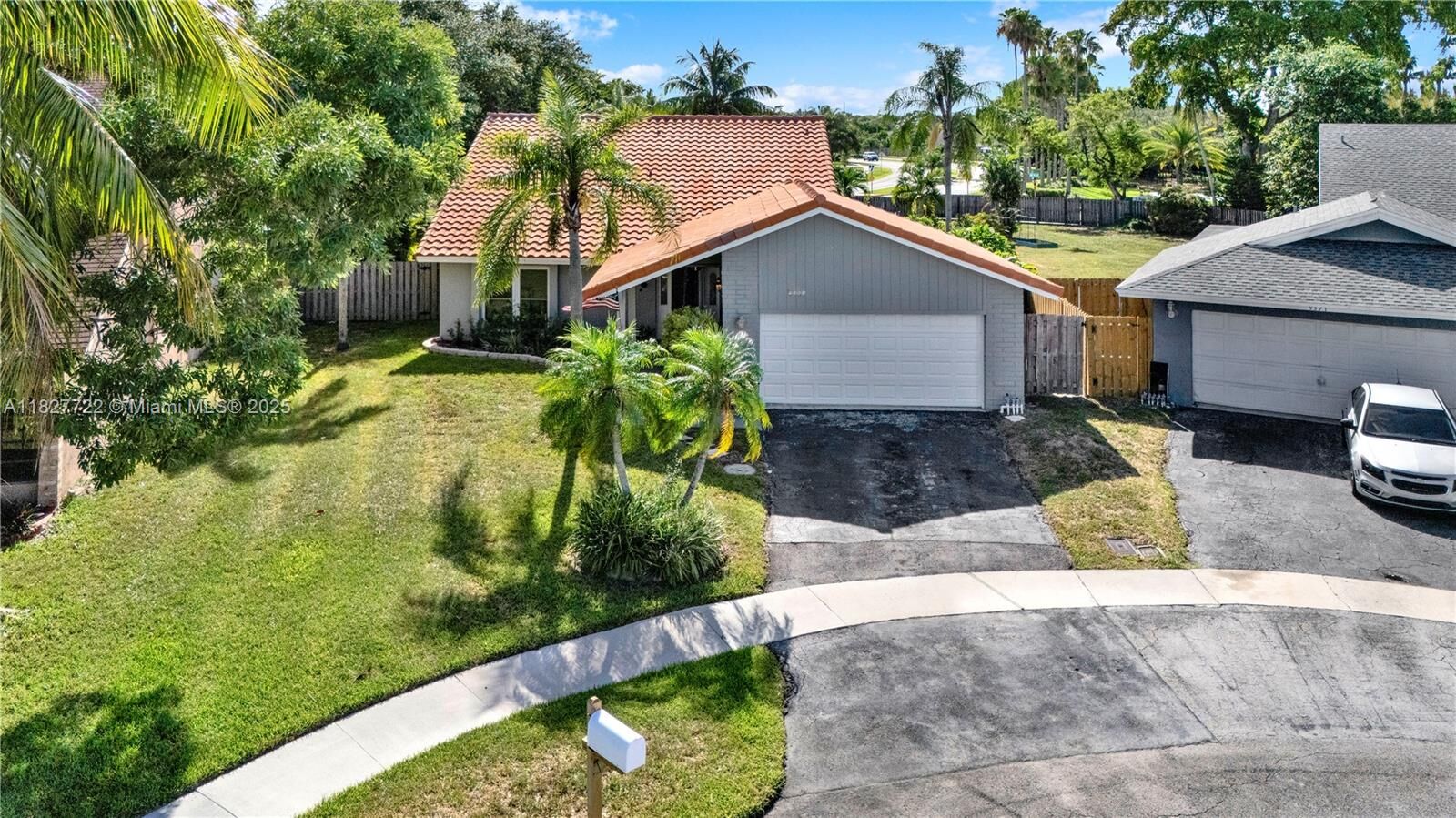 Property Photo:  9381 NW 41st Pl  FL 33351 