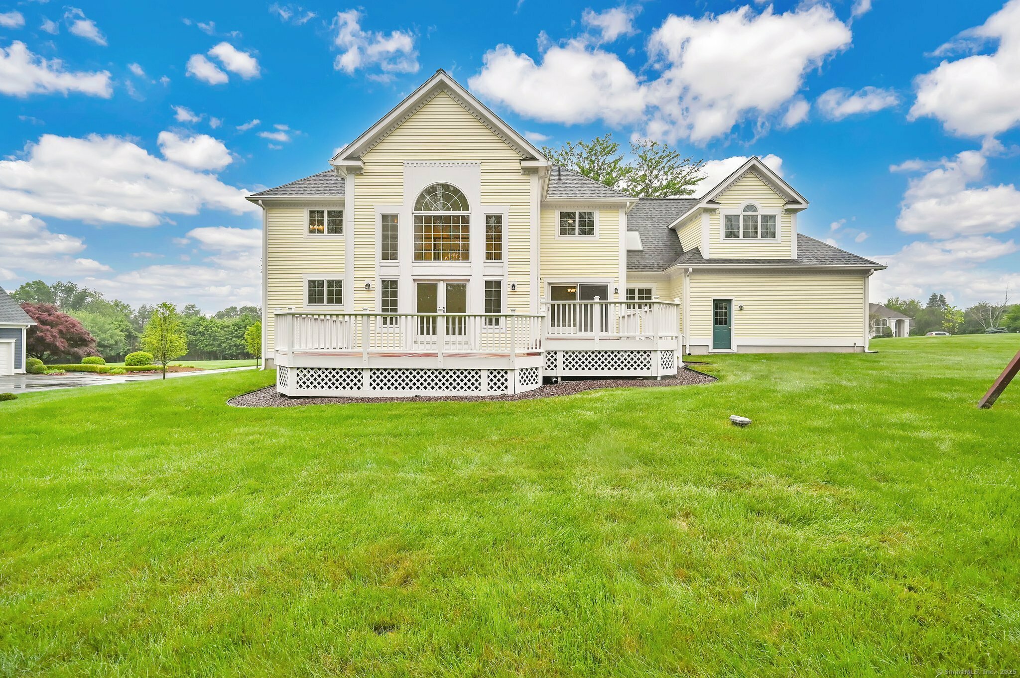 Property Photo: 106 Brentwood Drive CT 06033