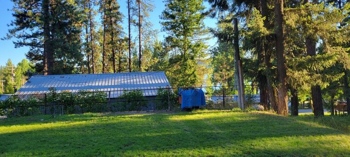 Property Photo: 3318-B Waitts Lake Rd WA 99181