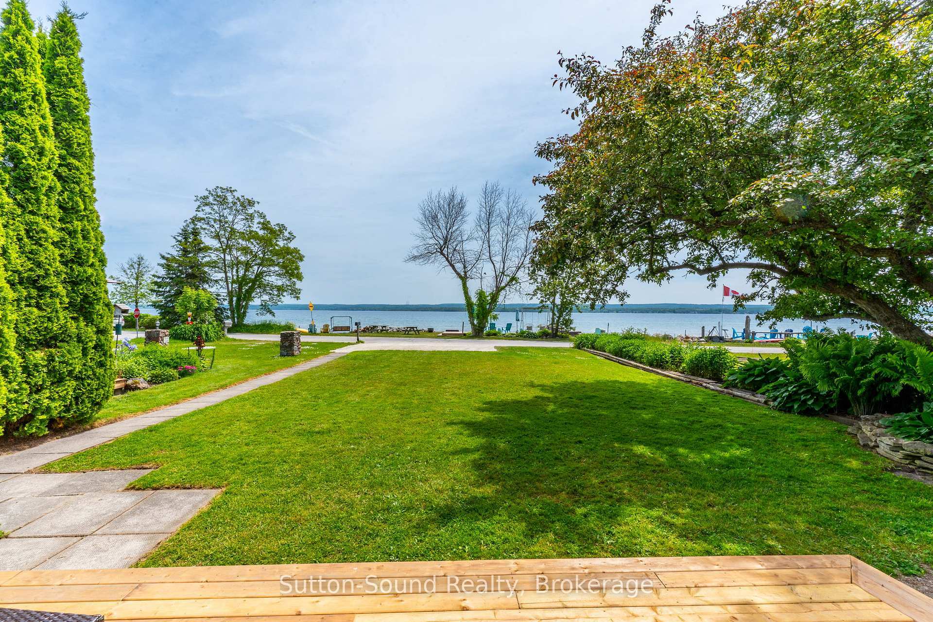 Property Photo: 168 Old Beach Drive ON N4K 5N4