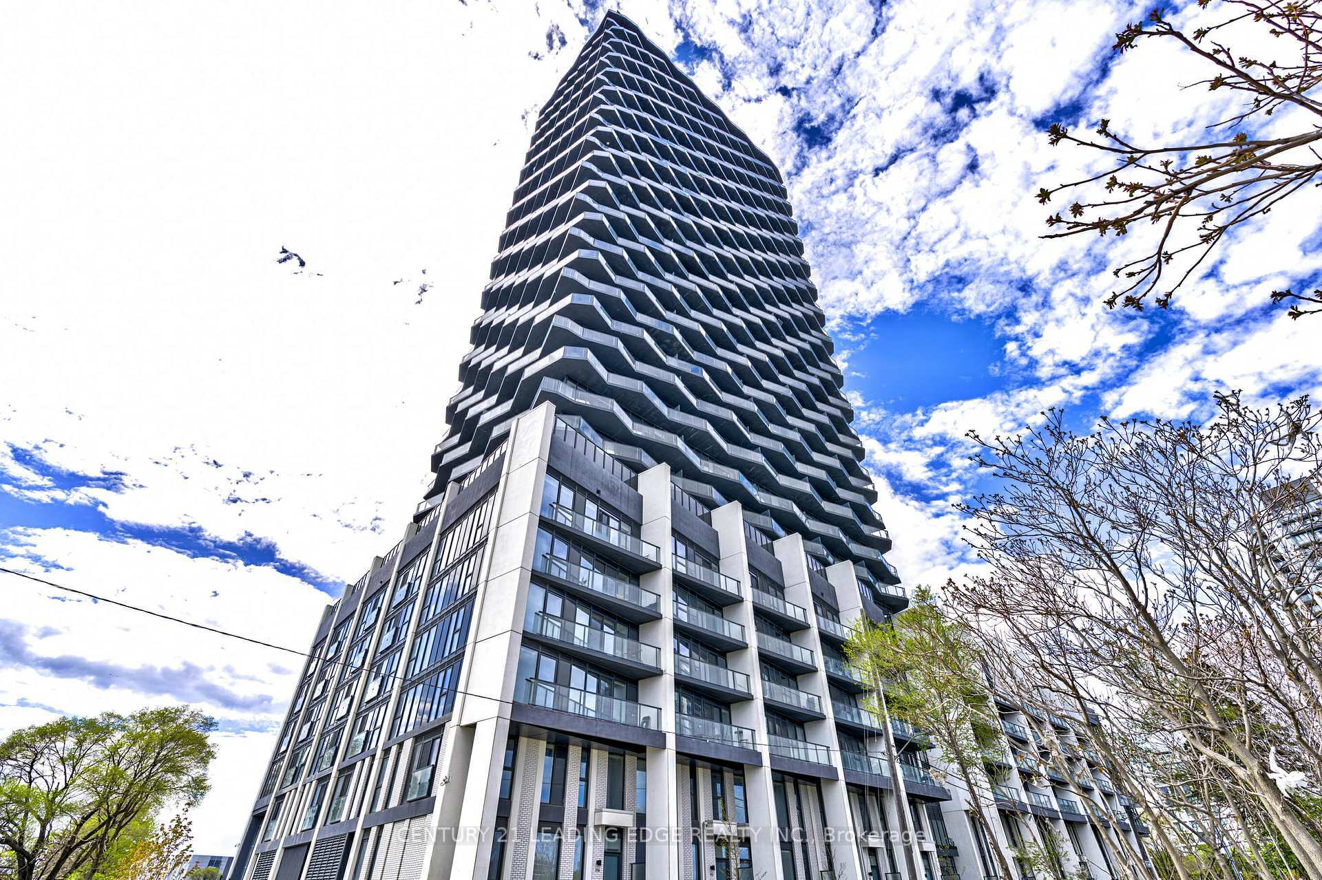 Property Photo: 36 Zorra Street 1808 ON M8Z 0G5