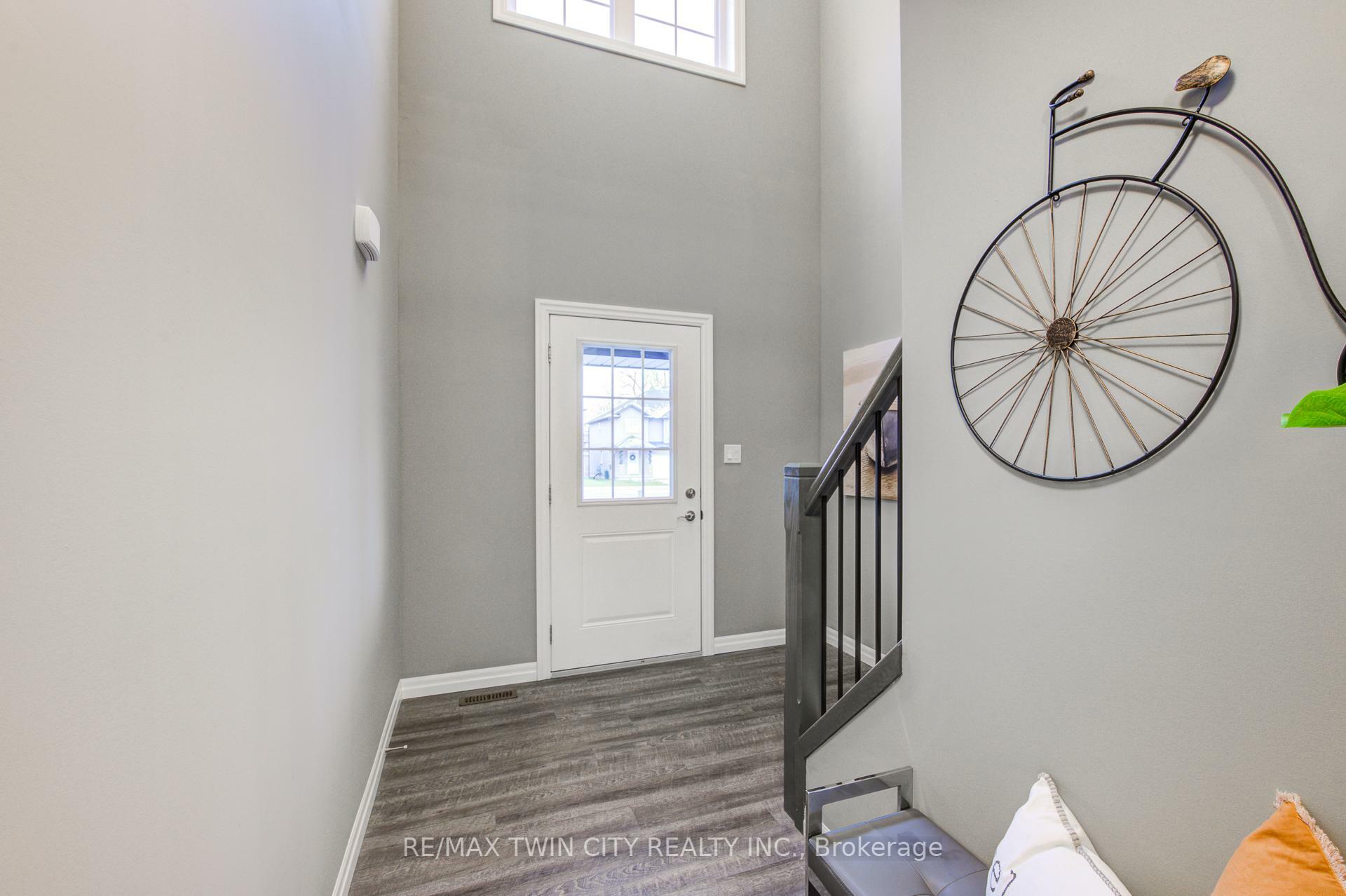 Property Photo: 343 Huron Street 6 ON N4S 7A5