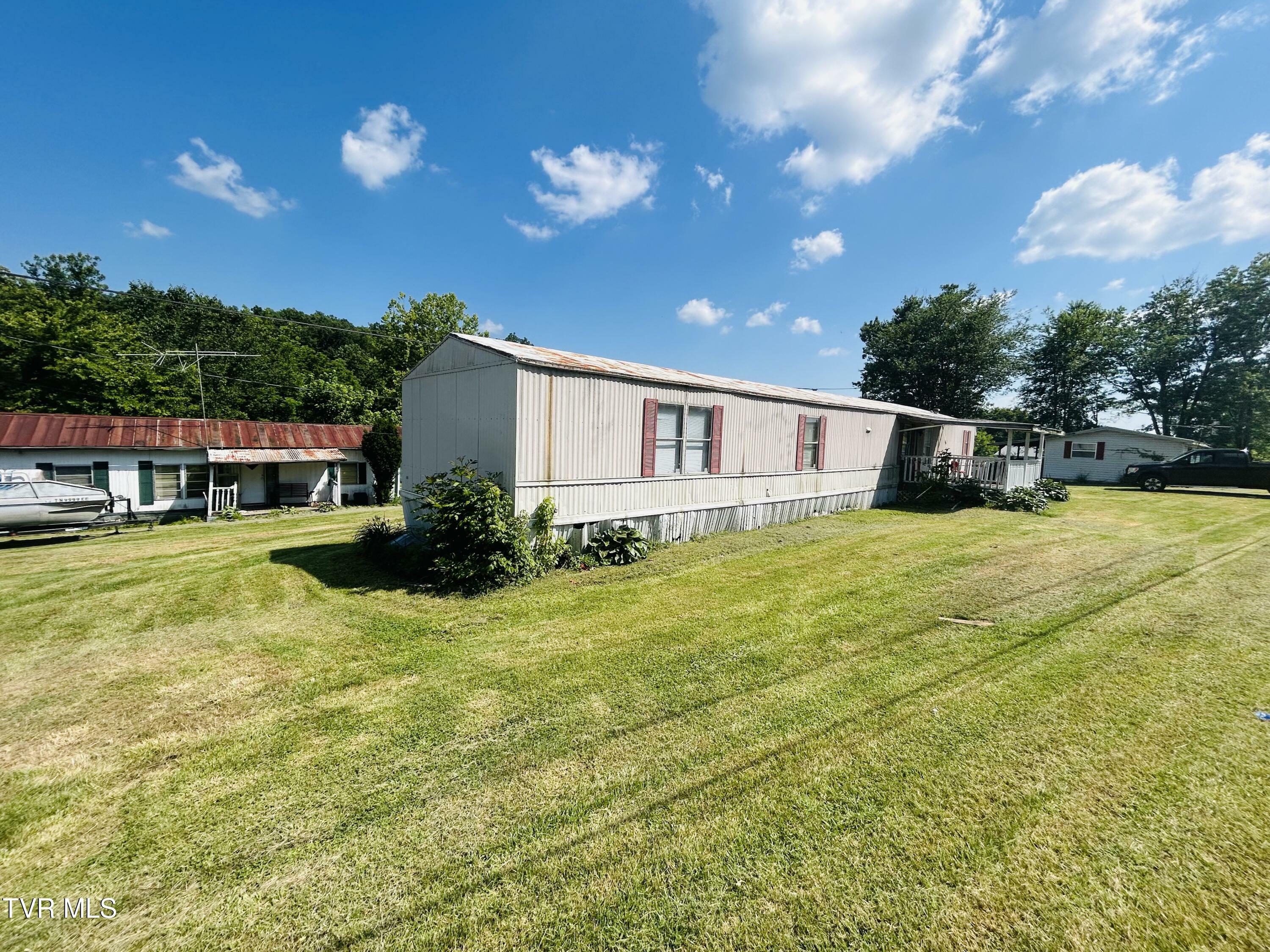 Property Photo:  1234 Highway 66  TN 37711 