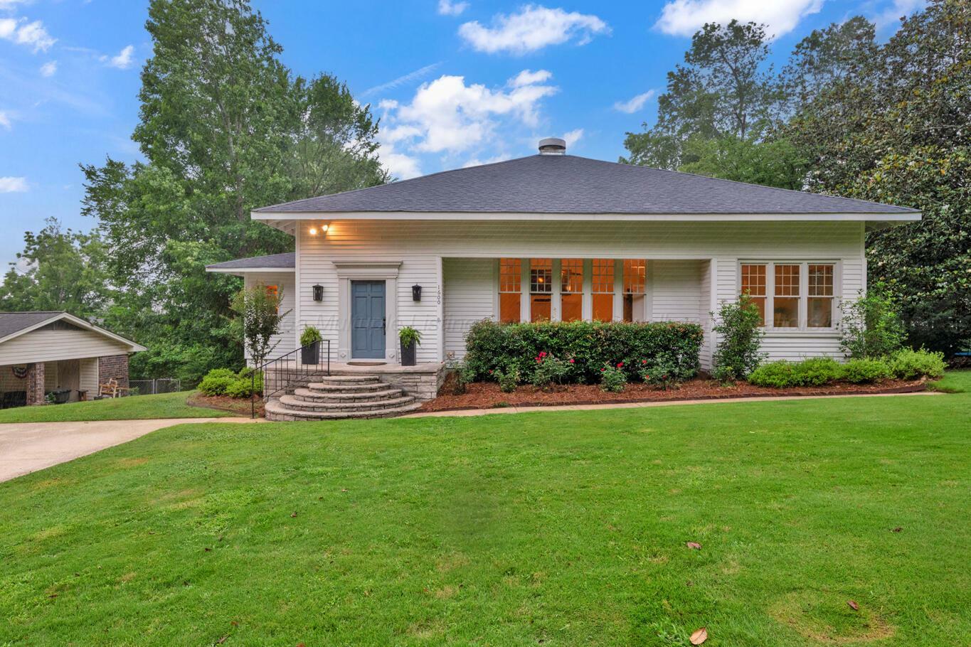 Property Photo: 1600 Birmingham Ave AL 35501