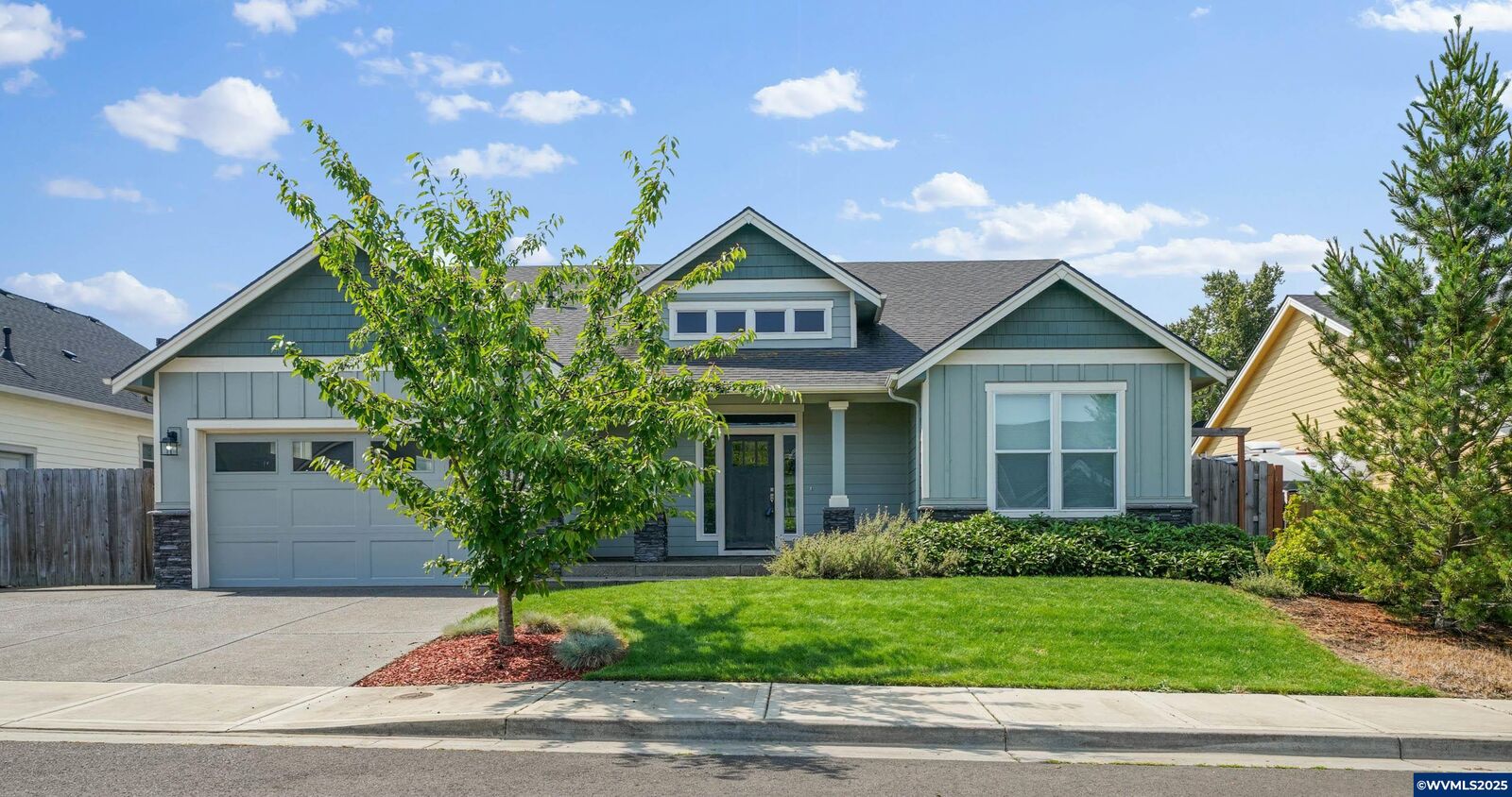 Property Photo: 5310 Ella St SE OR 97392