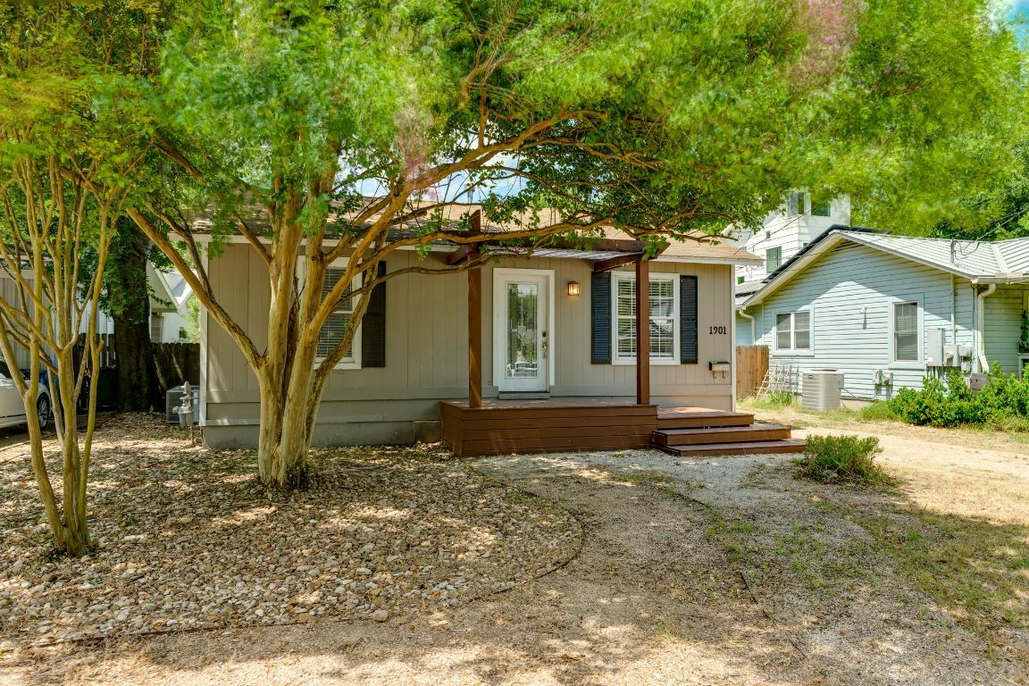 Property Photo: 1901 Madison Avenue TX 78757