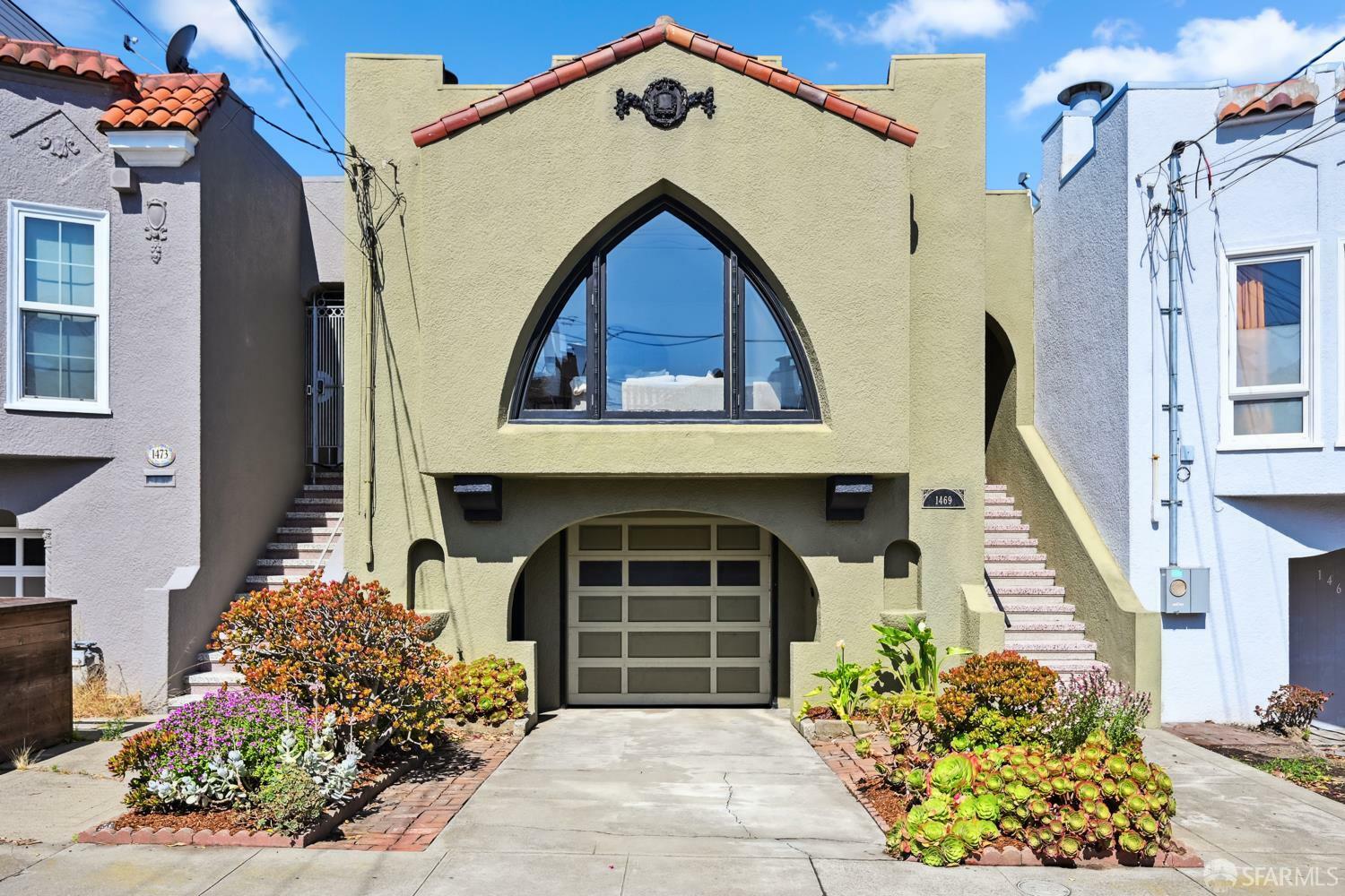 Property Photo: 1469 38th Avenue CA 94122