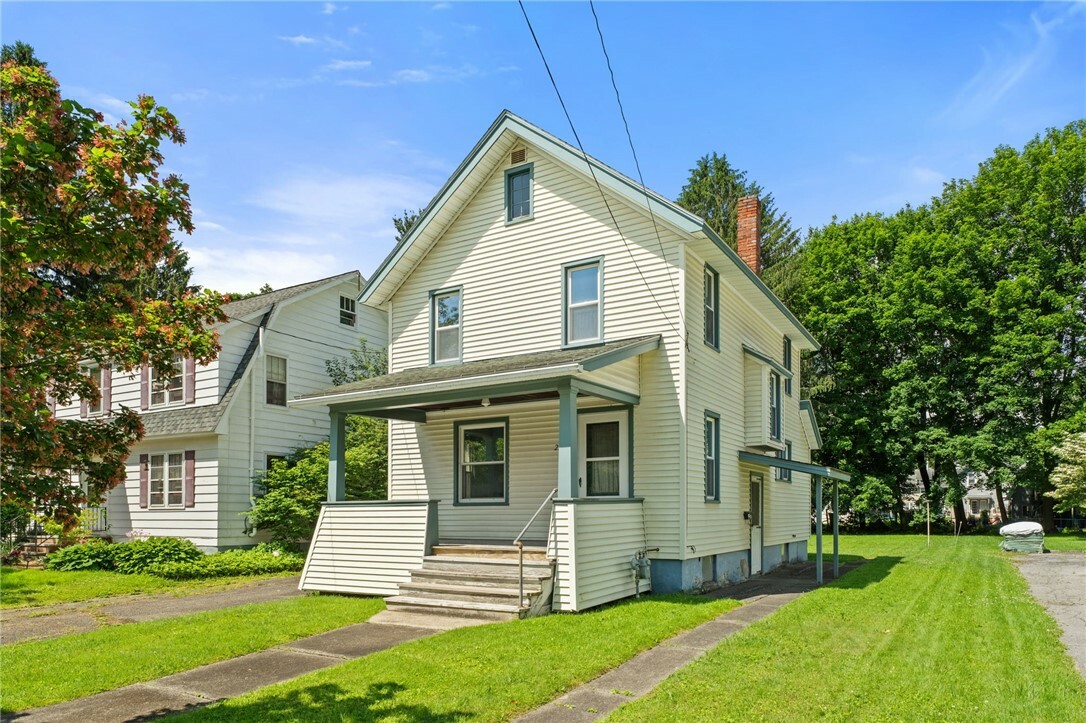 Property Photo:  23 Cedar Street  NY 13045 