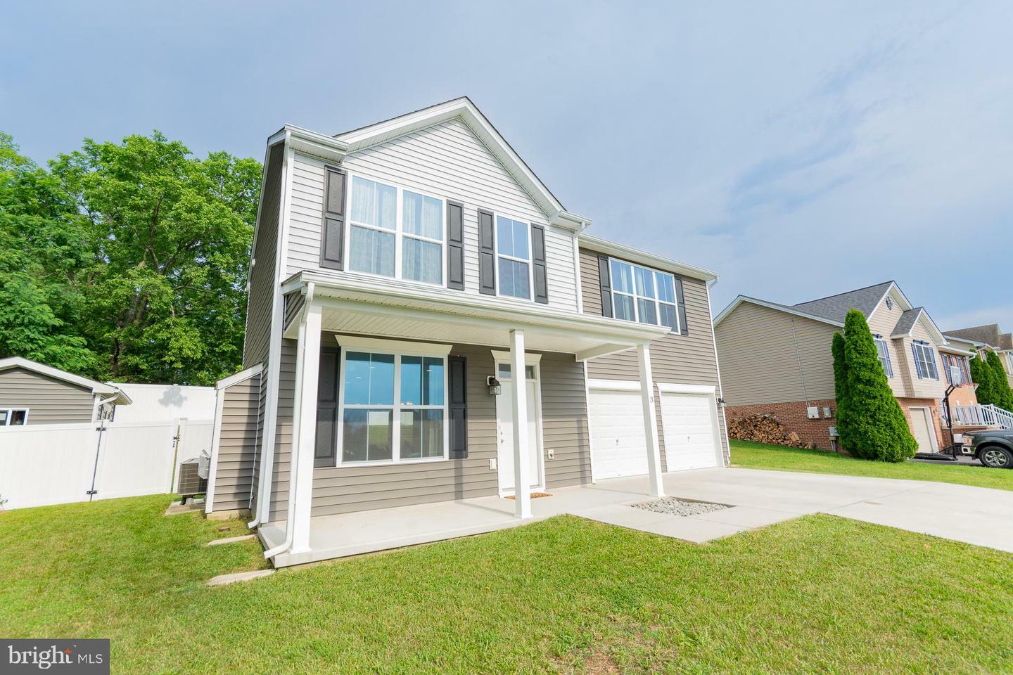 Property Photo: 3 Corbin Heights Way WV 25404