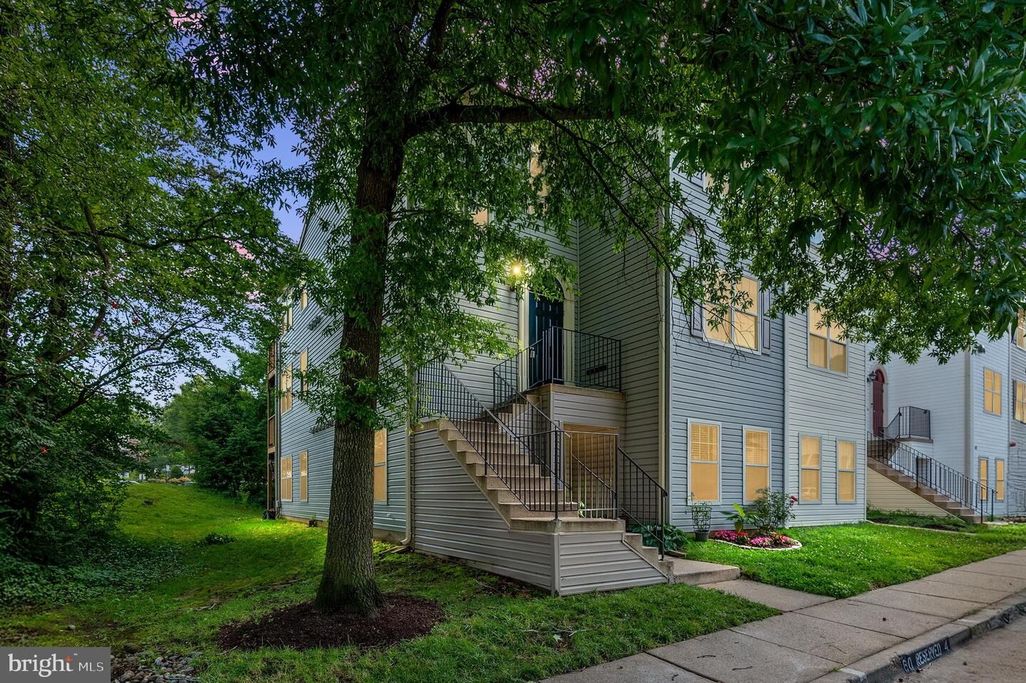 Property Photo: 60 Sandstone Court I MD 21403
