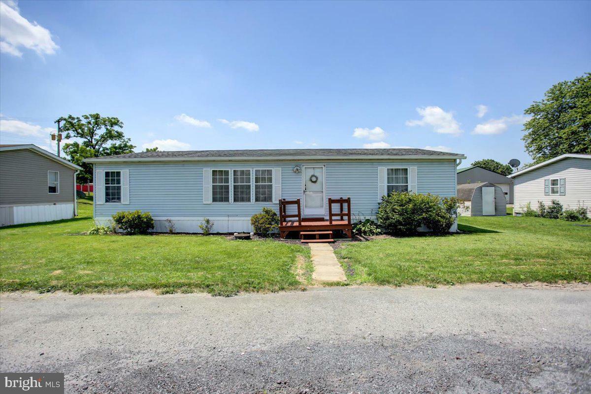Property Photo:  62 Hillside Estates  PA 17233 