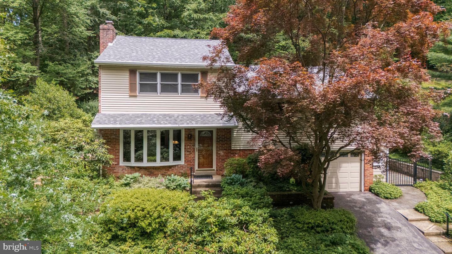 552 Brookwood Road  Wayne PA 19087 photo
