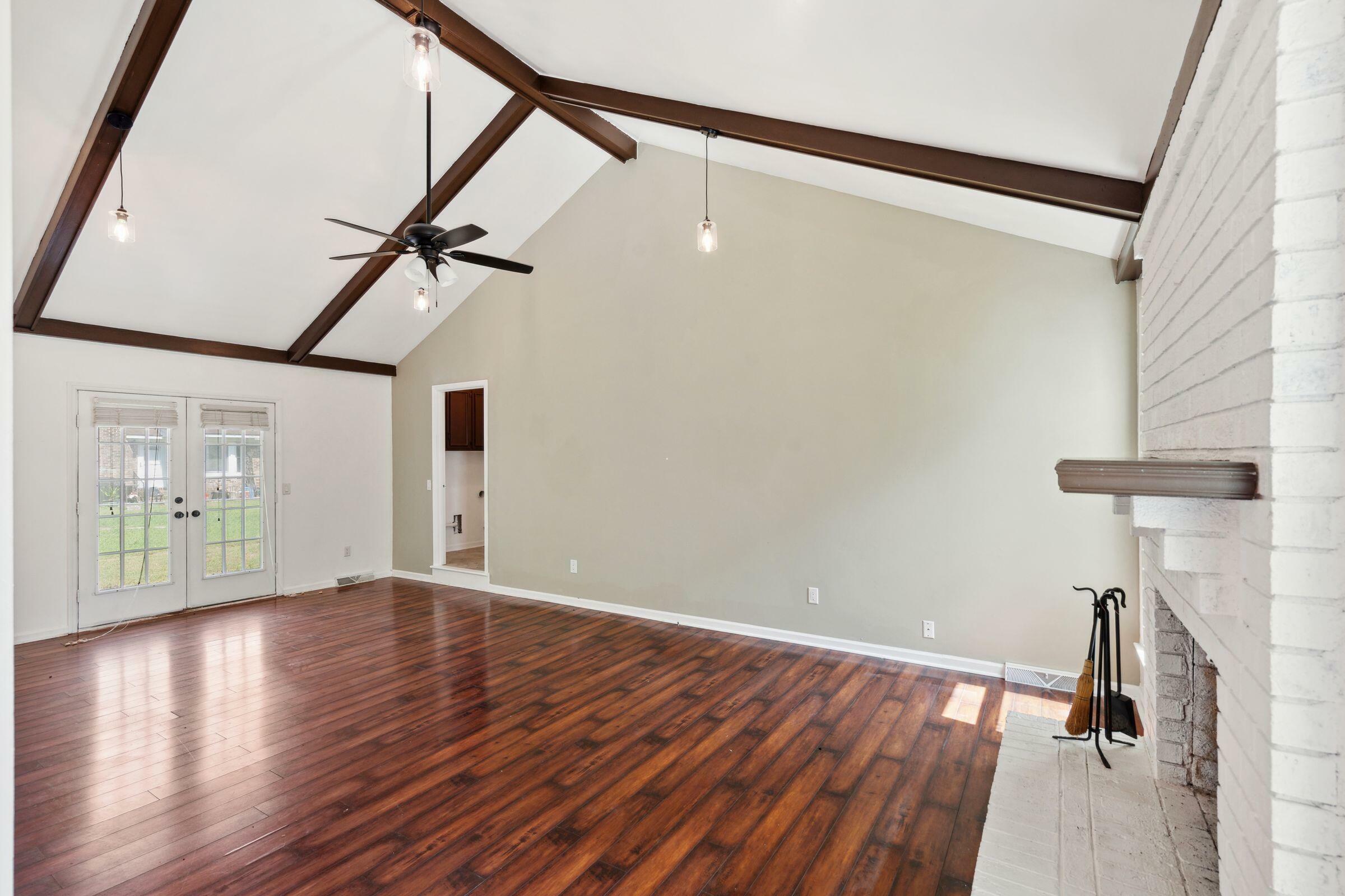 Property Photo: 747 Brant Road SC 29414