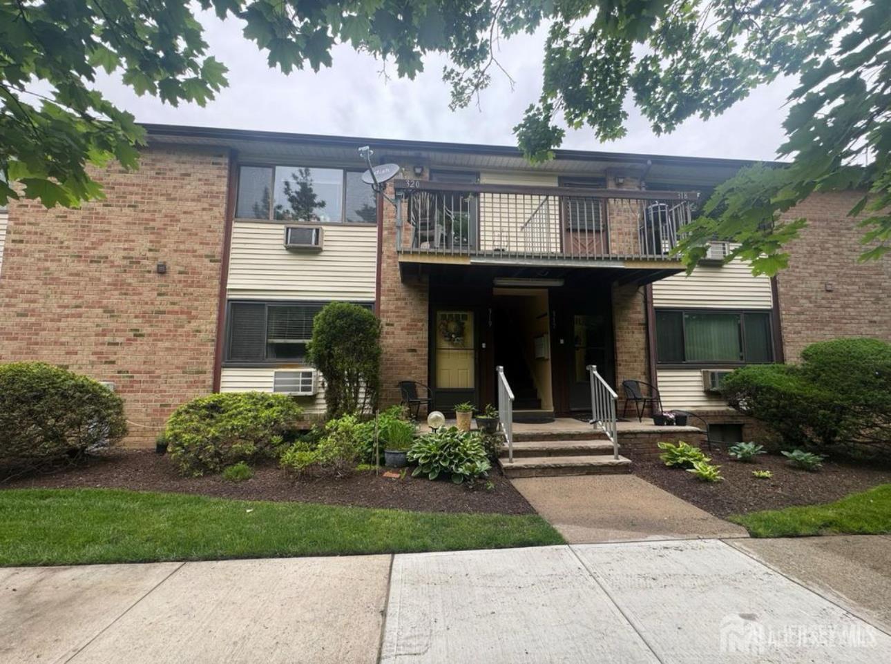 Property Photo: 320 Cricket Lane NJ 07095