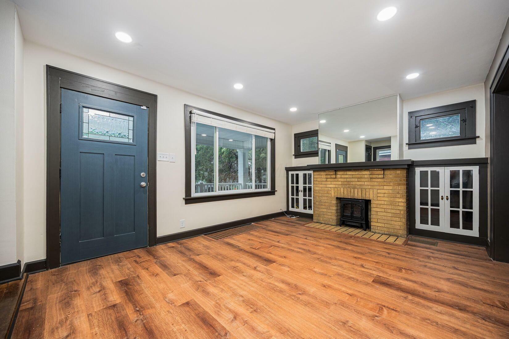 Property Photo: 1536 Aberdeen Avenue OH 43211