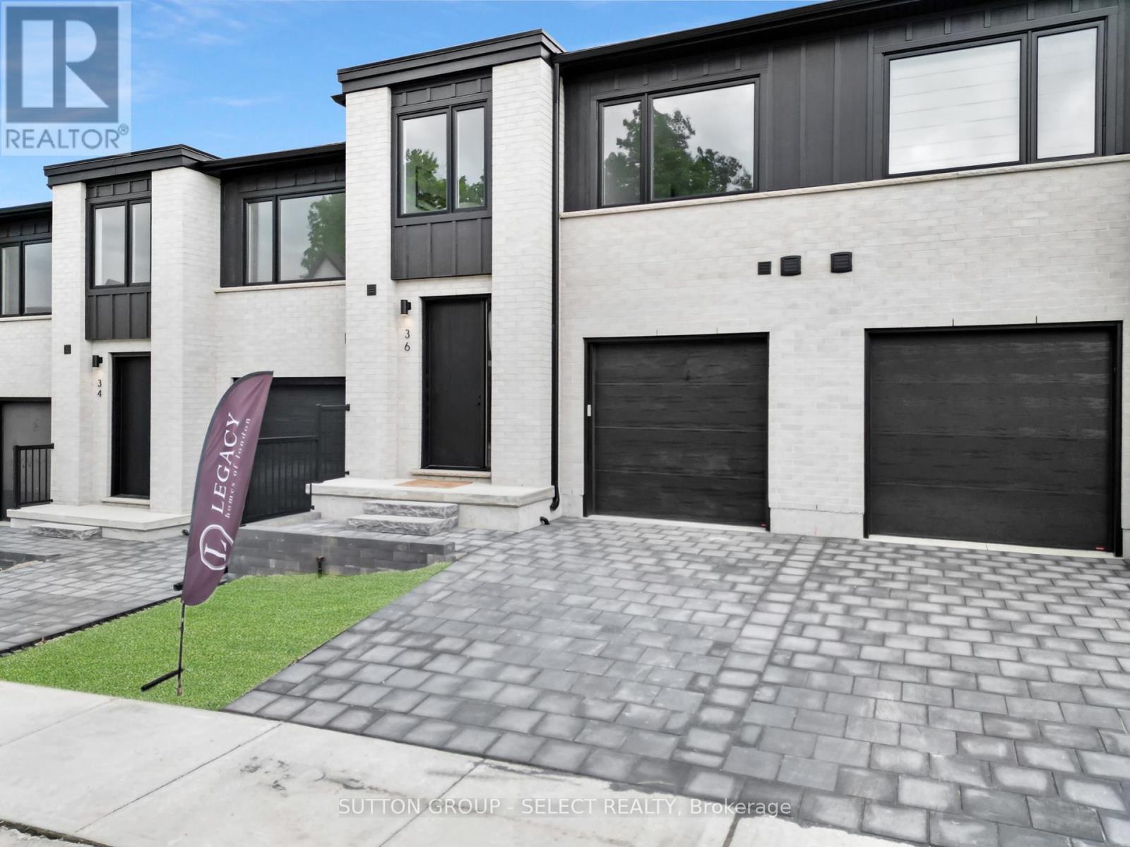 Property Photo: 1175 Riverbend Road 30 ON N6K 0L2