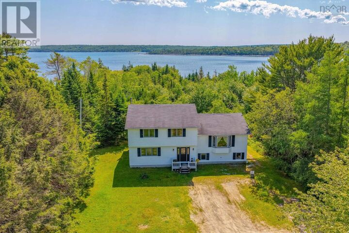 Photo de la propriété:  5691 Ns Trunk 3  NS B0T 1J0