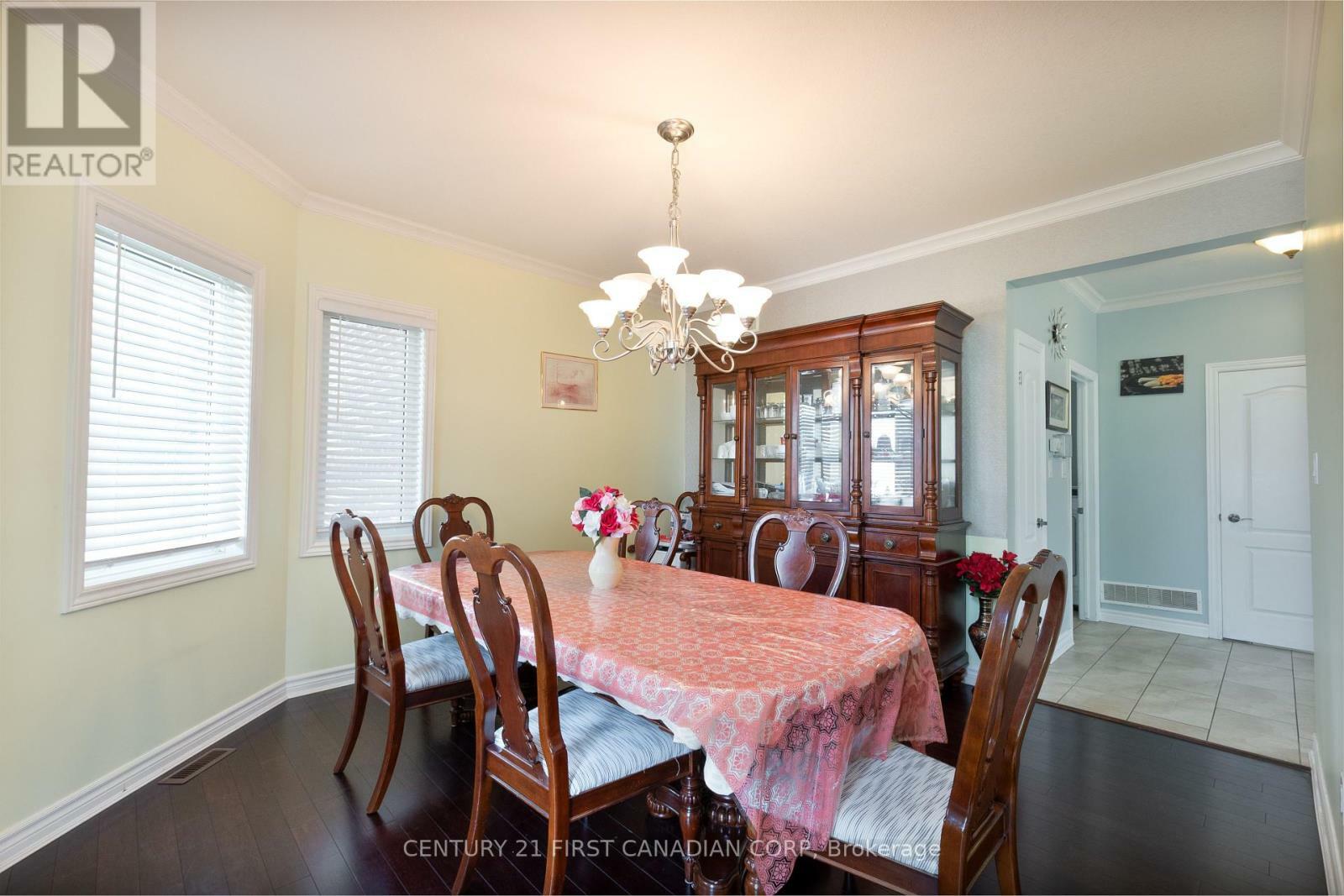 Property Photo: 3338 Jinnies Way ON N6L 0C5